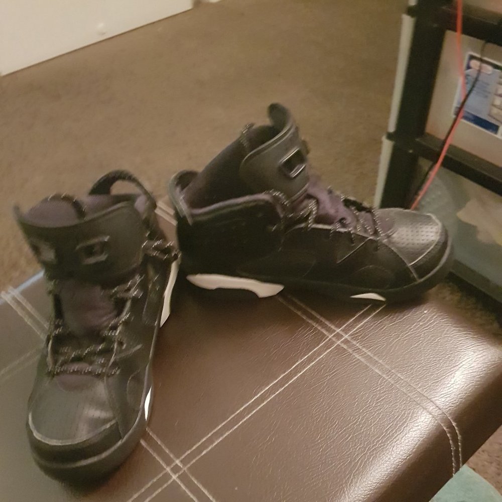 Nike Youth Shoes (Jordans)